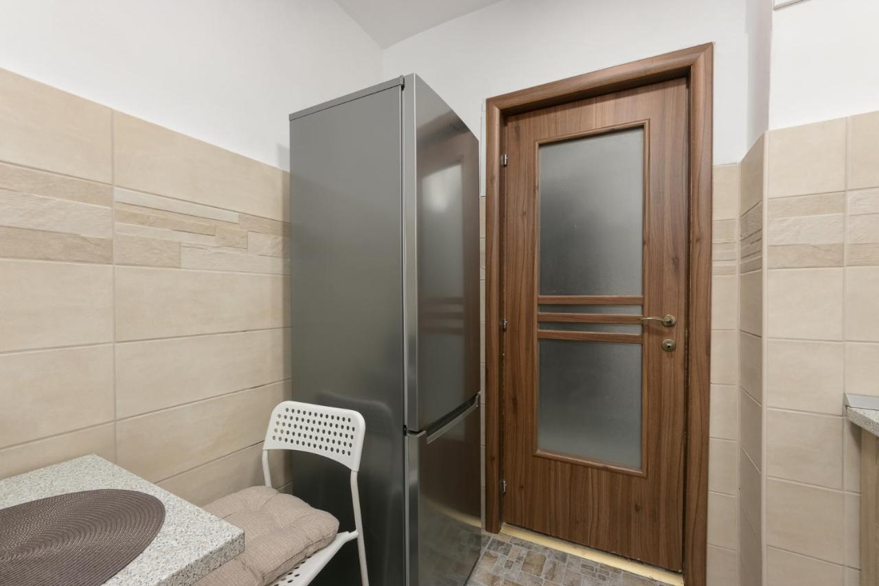 Vlad House Decebal Apartman Bukarest Kültér fotó